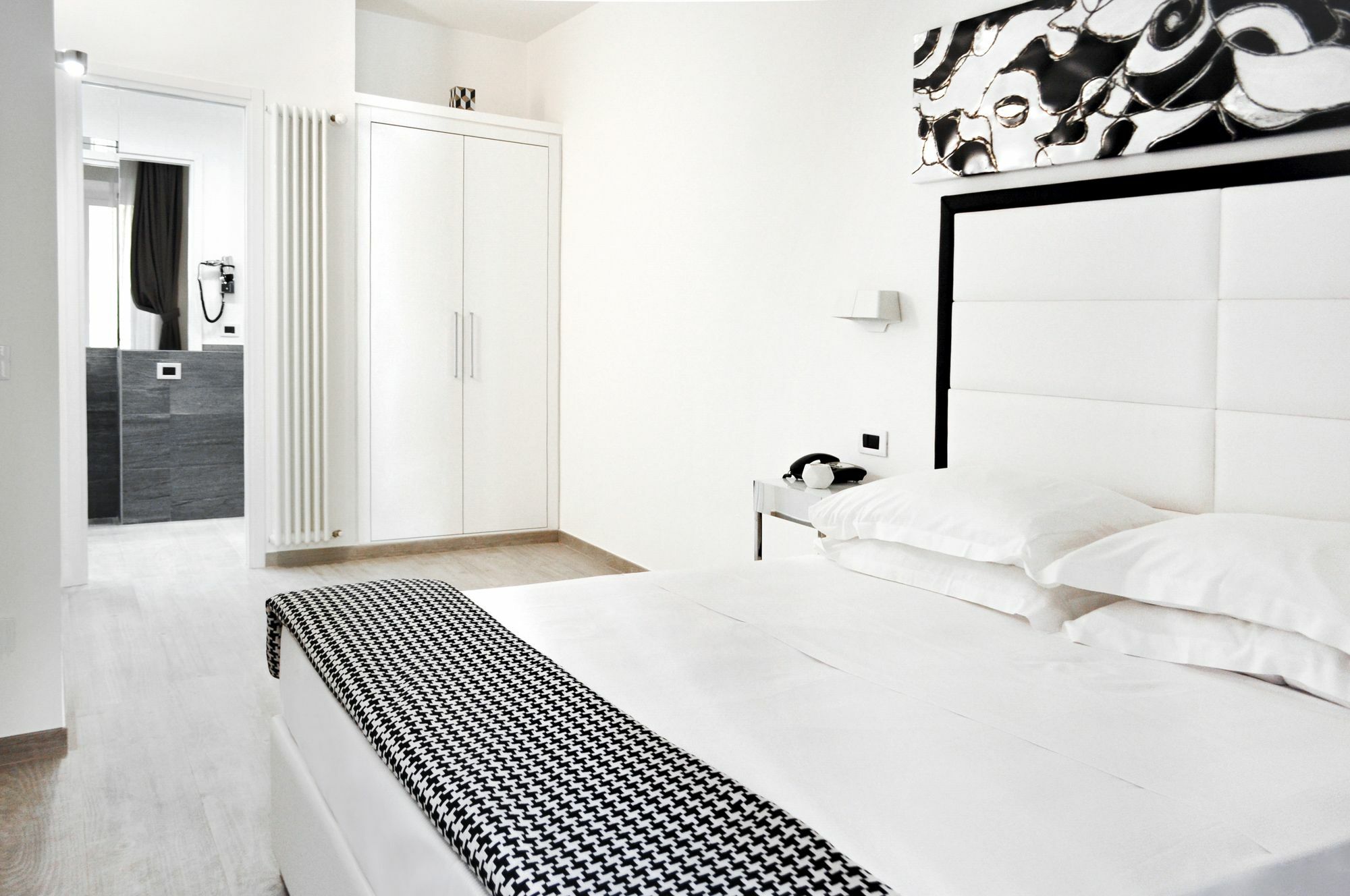 Lhp Suite Roma Termini Экстерьер фото